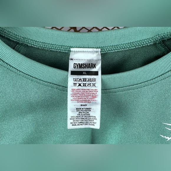 Gymshark Adapt Ombre Seamless Long Sleeve Crop Top Green XL Women EUC - Picture 3 of 3